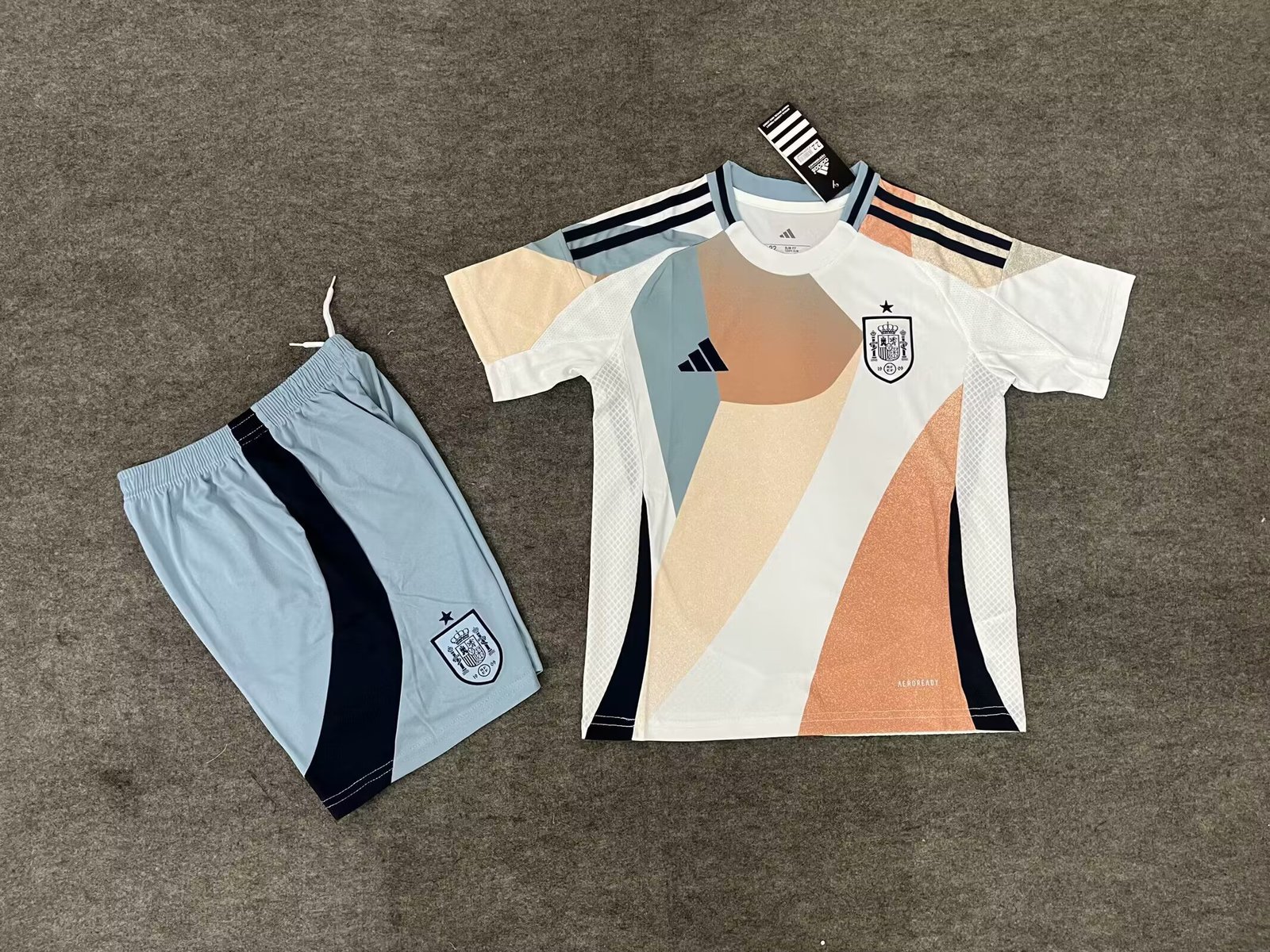 00554d45ef5371e4a06d48d7f6bd92e7.jpg 00554d45ef5371e4a06d48d7f6bd92e7 Joyfball Football Jerseys|cheap Soccer Jerseys