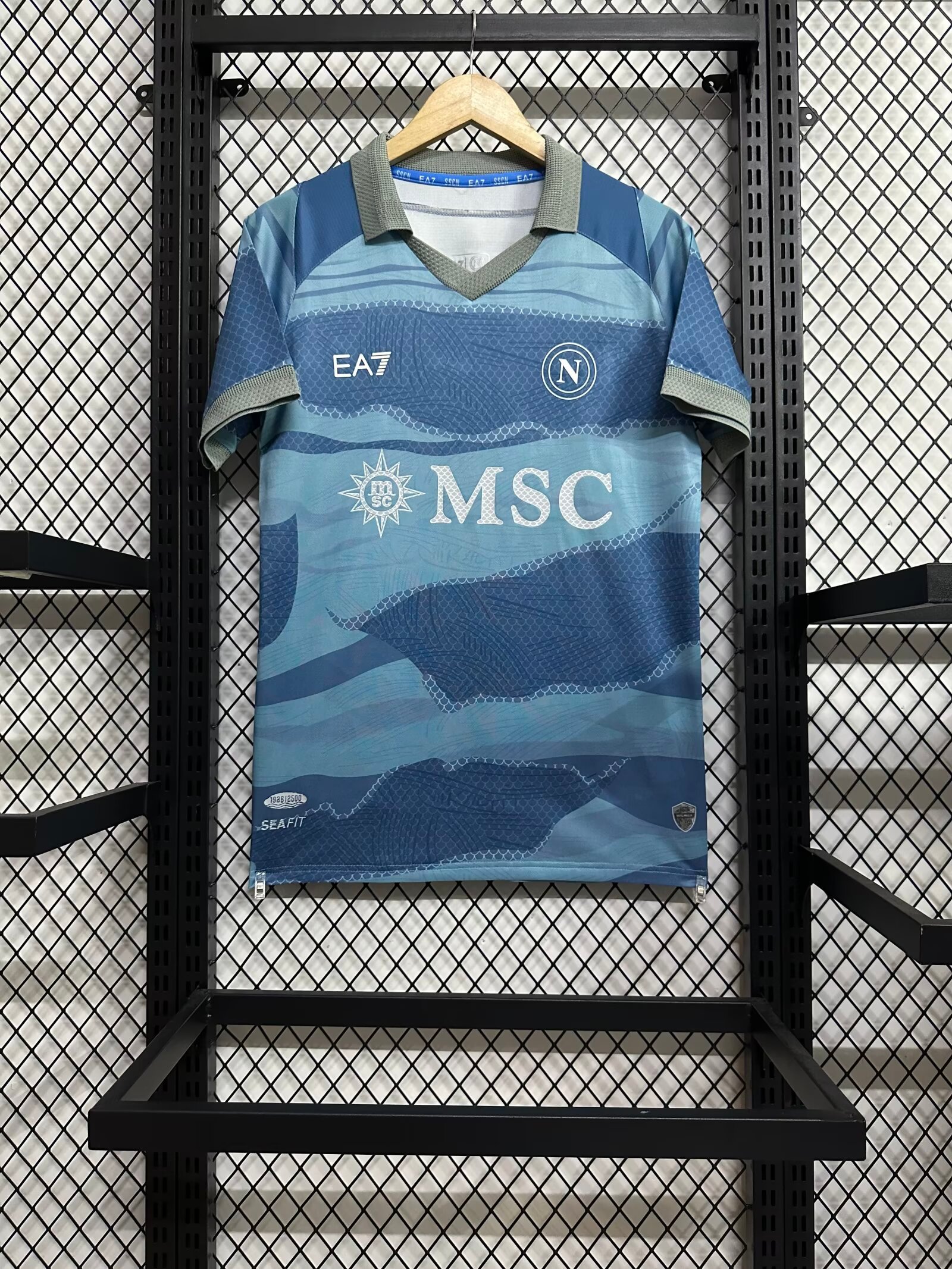 086d0af3274055537a330feda367c083.jpg 086d0af3274055537a330feda367c083 Joyfball Football Jerseys|cheap Soccer Jerseys