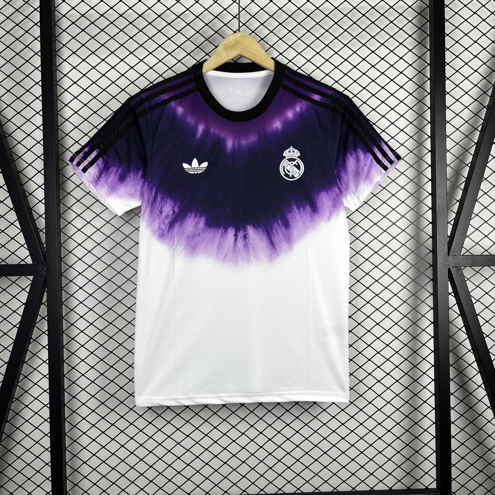 875fb7962e37eb712cd95e9625bdf775.jpg 875fb7962e37eb712cd95e9625bdf775 scaled Joyfball Football Jerseys|cheap Soccer Jerseys